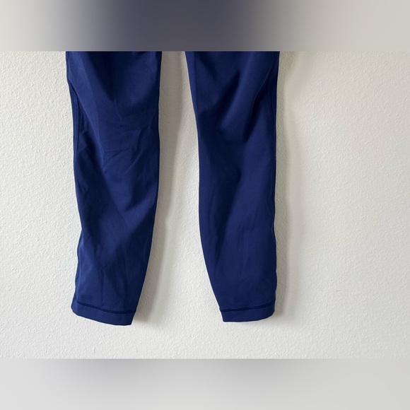 Lululemon women’s High Times Pant *Metta
Hero Blue size 4 - Picture 10 of 13